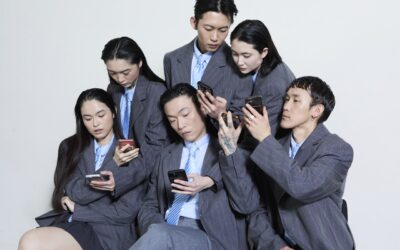 Social Media Can Easily Offer Us A False Sense of Confidence Around Our Writing